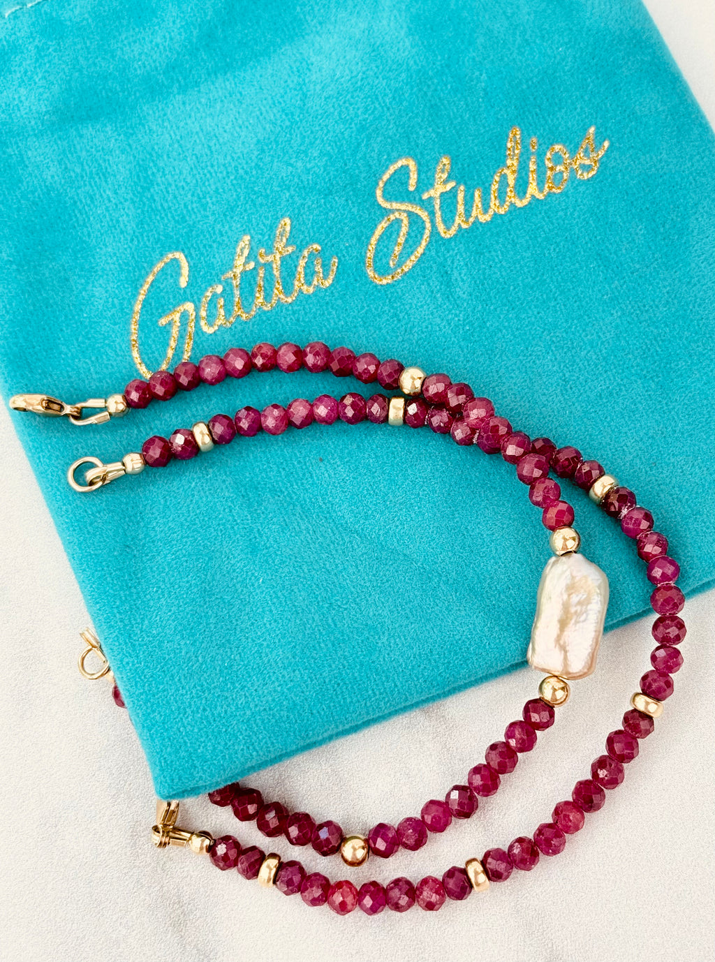 Ruby bracelet with Pearl