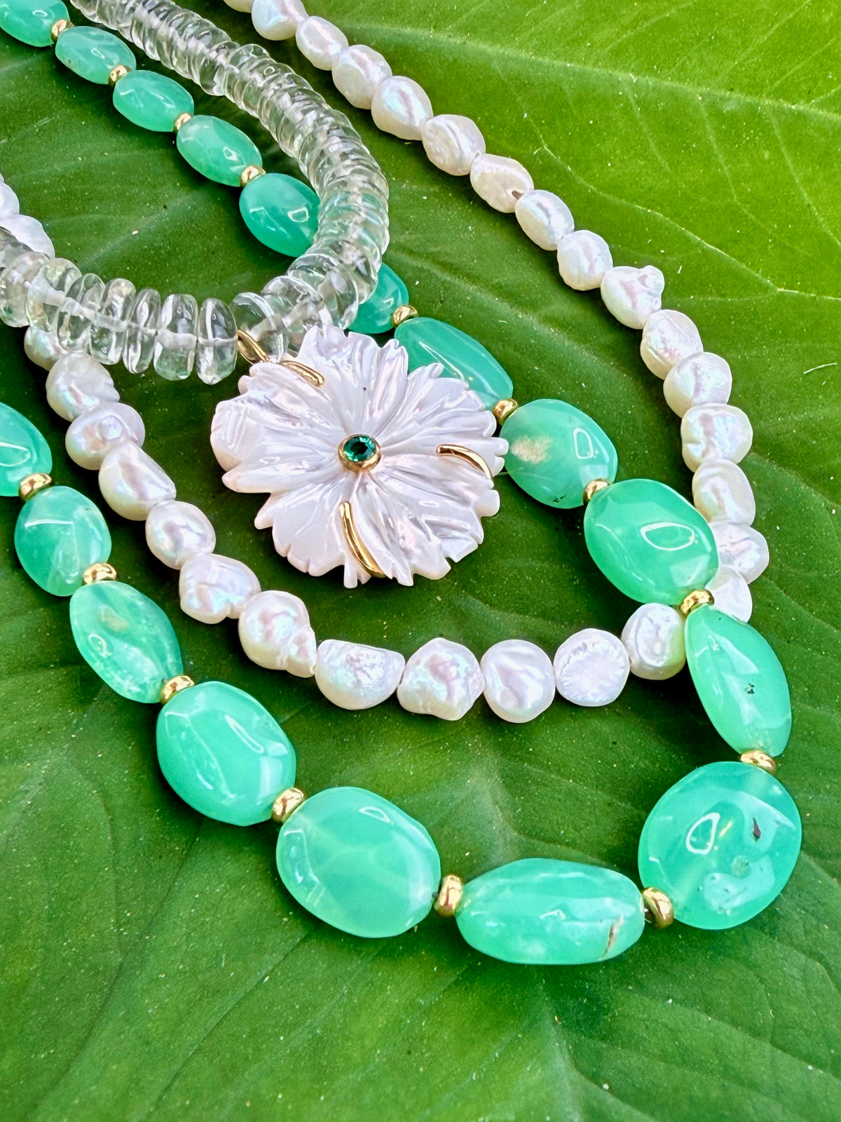 Chrysoprase oval necklace with GF rondelle accents